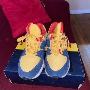 Saucony packers “snow beach”